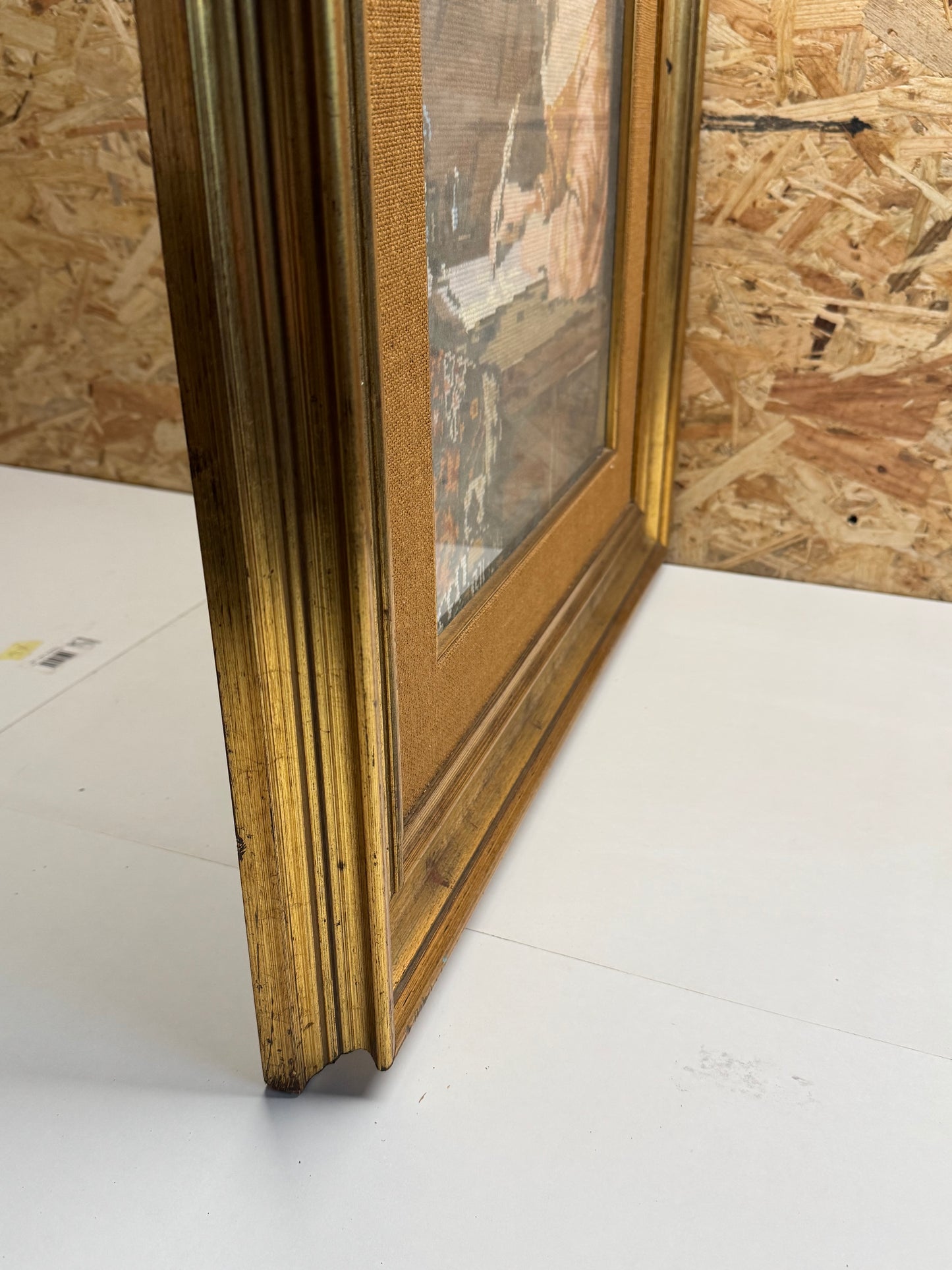 Quadro con Cornice in Legno Dorato  Eleganza